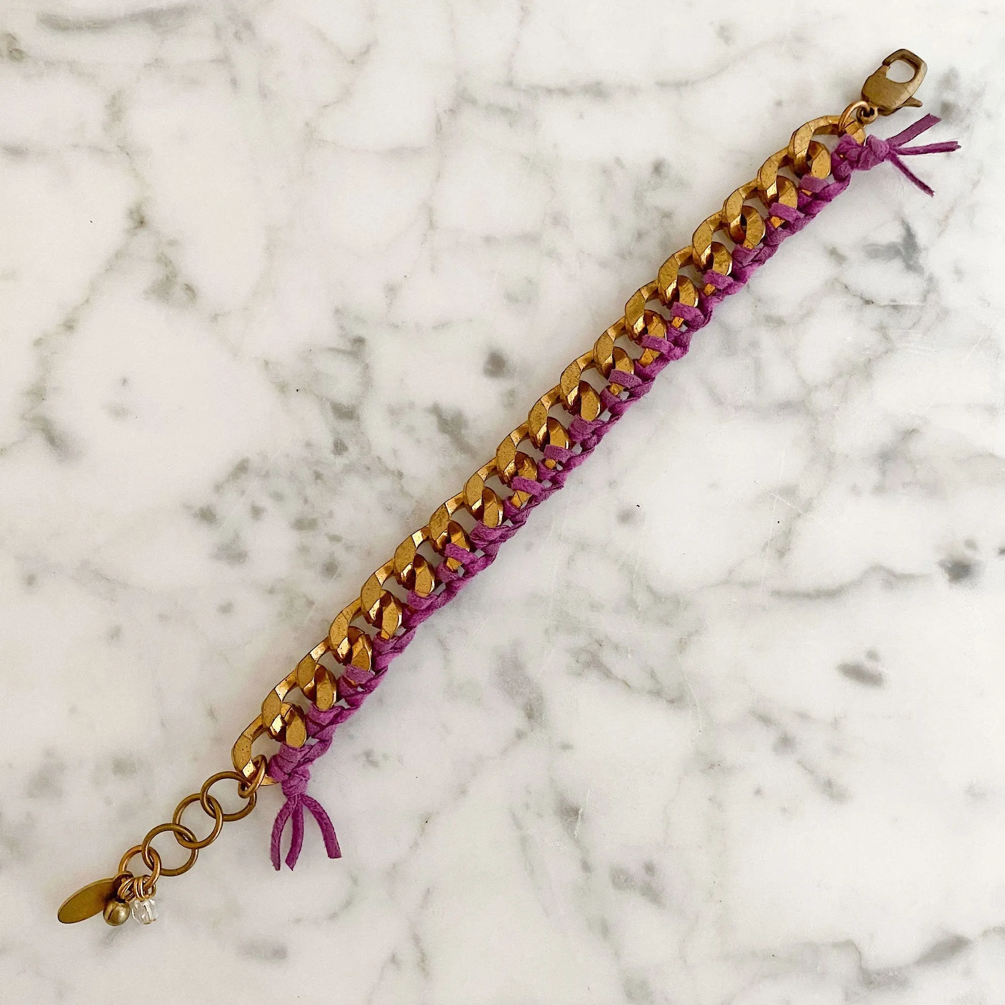 MON AMI FRIENDSHIP BRACELETS brass & suede (more colours available)